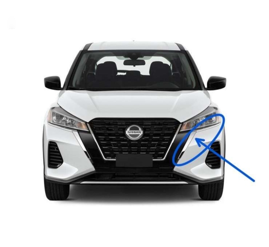 Молдинг бампера передній лівий хром Nissan Kicks (P15) 2021 ОРИГІНАЛ 620755R00A Б/У