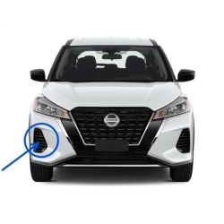 Заглушка бампера протитуманної фари права Nissan Kicks (P15) 2021 ОРИГІНАЛ 622525RY5A Б/У