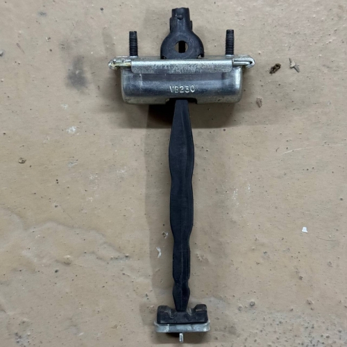 Обмежувач дверей Задній Правий Ford Edge MK2 (2014-2023) ОРИГІНАЛ FT4Z-5827204-B Б/У